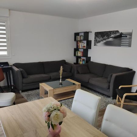Appartement App 5 Pers, Parking, 3Mn Rer A, 40 Mn Du Centre De Paris, Cergy Le Haut Extérieur photo