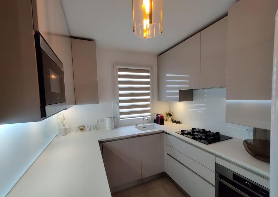 Appartement App 5 Pers, Parking, 3Mn Rer A, 40 Mn Du Centre De Paris, Cergy Le Haut Extérieur photo