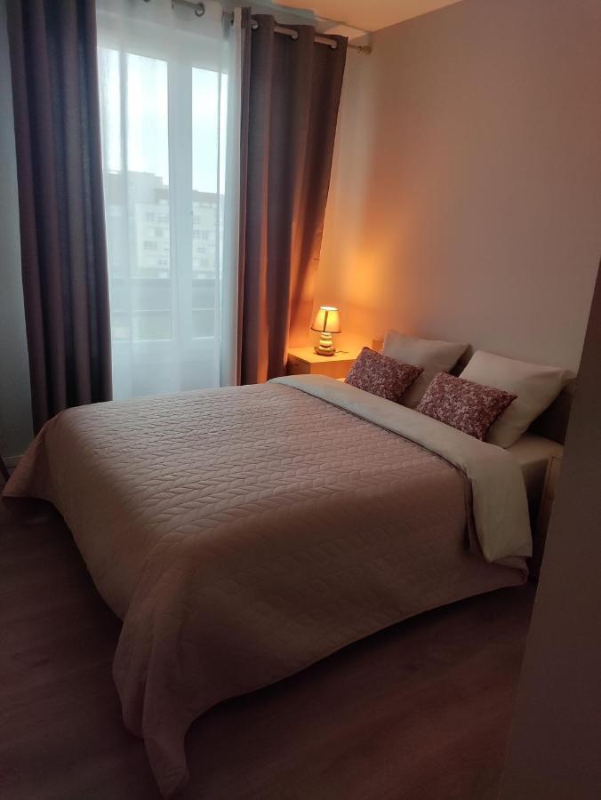 Appartement App 5 Pers, Parking, 3Mn Rer A, 40 Mn Du Centre De Paris, Cergy Le Haut Extérieur photo